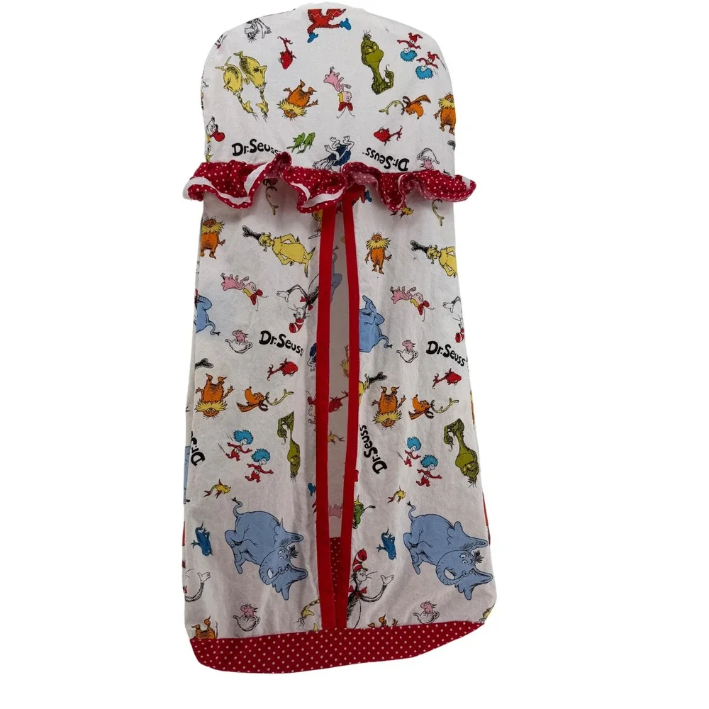 Dr. Seuss Diaper Stacker Unisex Baby White Red Character Print Nursery Organizer - Picture 1 of 3